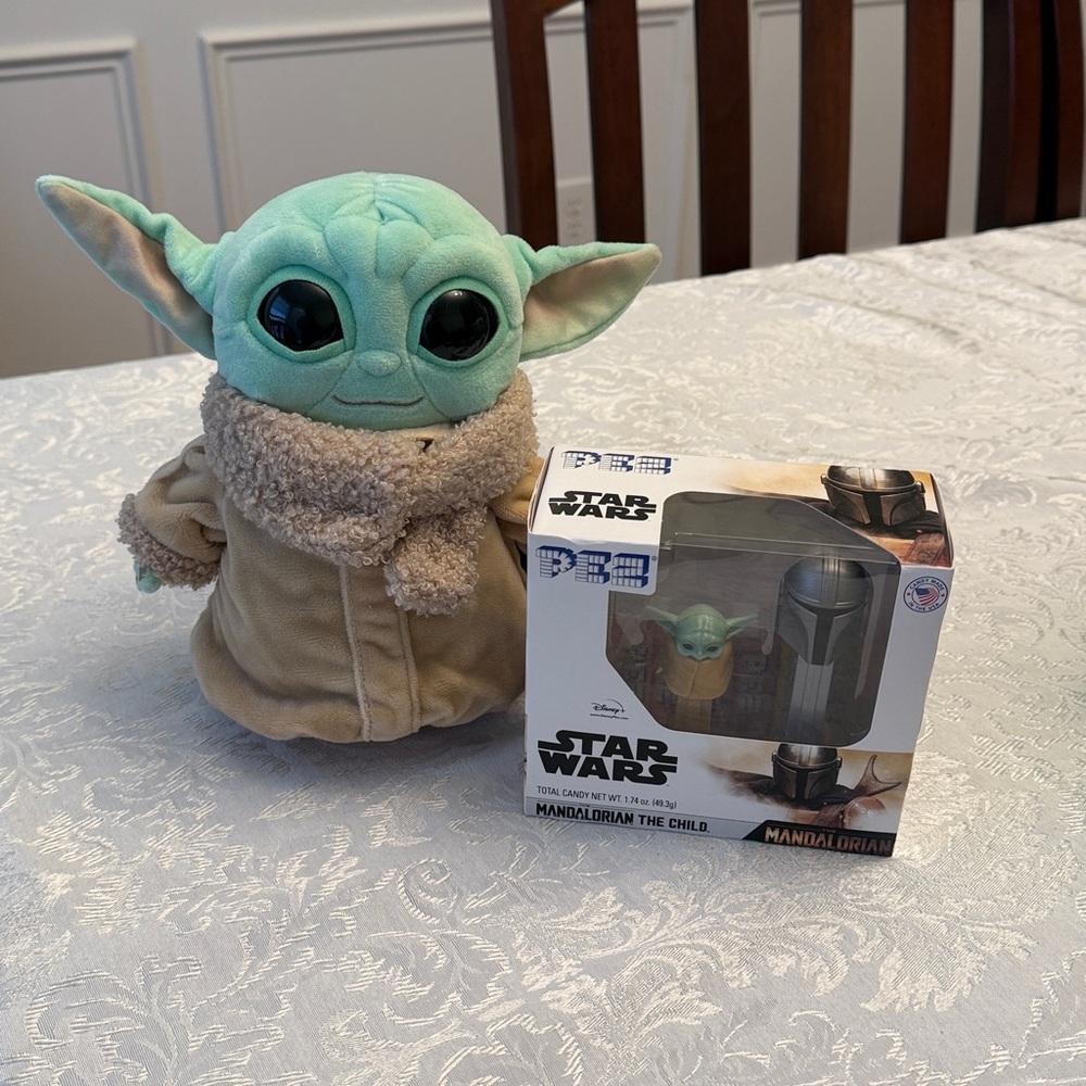 Star Wars Grogu and Pez set